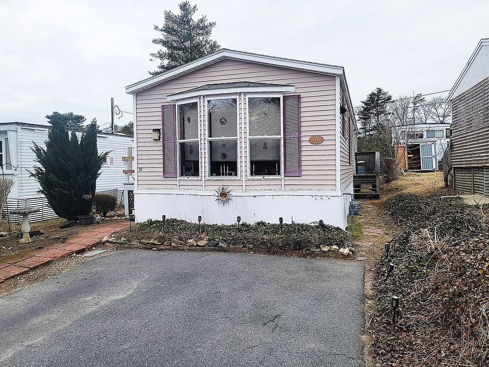 1st image of 300 Falmouth Rd #51