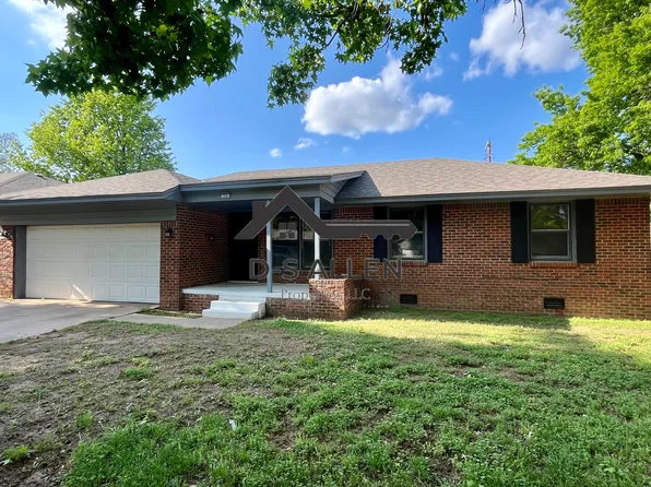 10 Circle Dr, Chickasha, OK 73018