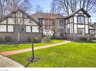 26533 Lake Rd, Bay Village, OH 44140