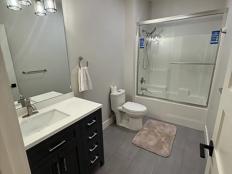 4518 Maple Ave — Photo 42