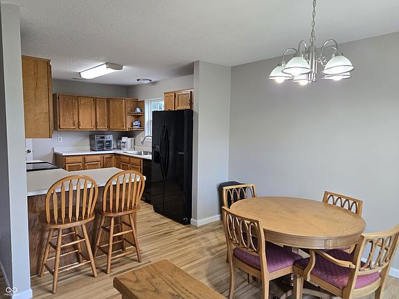 5th image of 2069 Creekside Dr