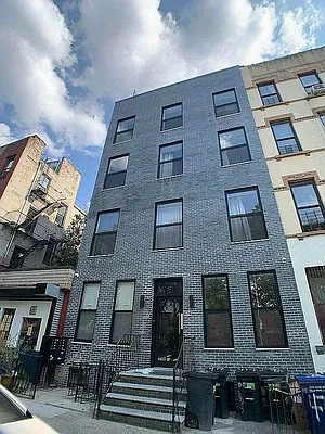 Rented by Tapiro Realty | media 14