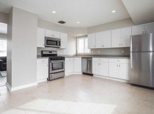 6615 N 85th St, Milwaukee, WI 53224