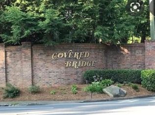 696 Hanover Ln #696, Marietta, GA 30067