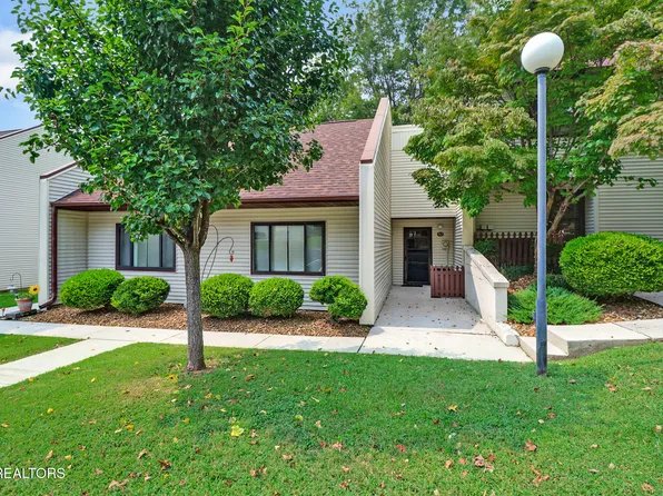 92 Wilshire Heights Dr, Fairfield Glade, TN 38558