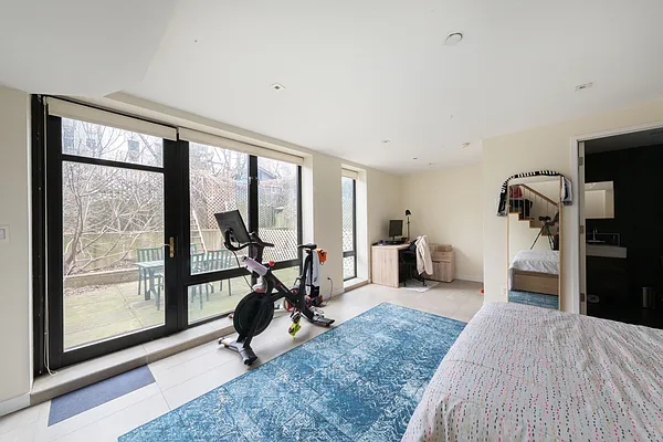 Rented by Corcoran | media 10