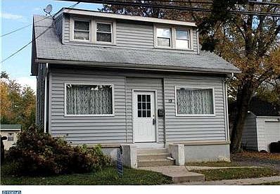 1st image of 19 Locust St