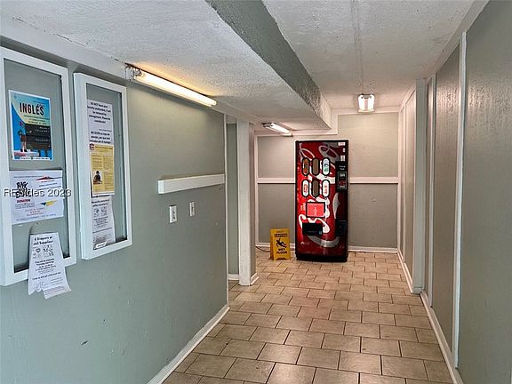 5th image of 101 Woodhaven Drive #139