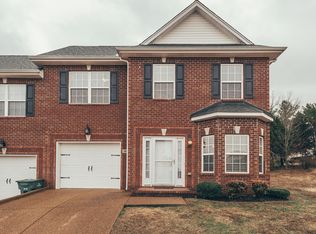 900 Indian Ridge Cir, White House, TN 37188