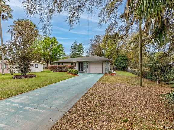 2nd image of 927 N Hollywood Cir