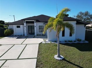 220 NW 15th Ave, Cape Coral, FL 33993