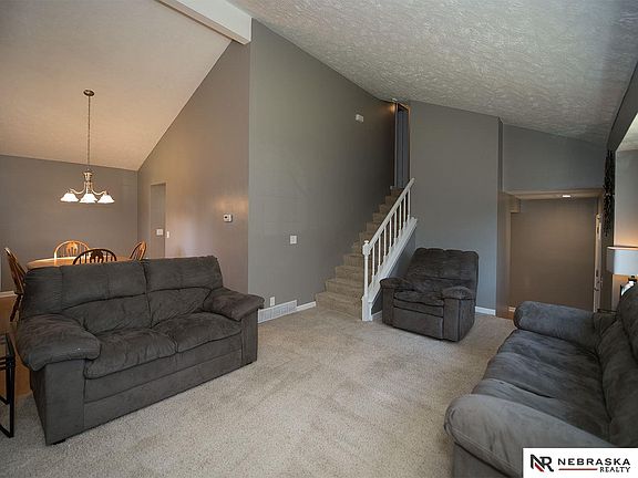 3rd image of 1108 Jacqueline Cir