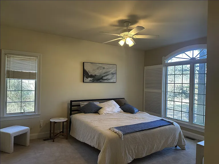 Fairway Dr — Photo 21