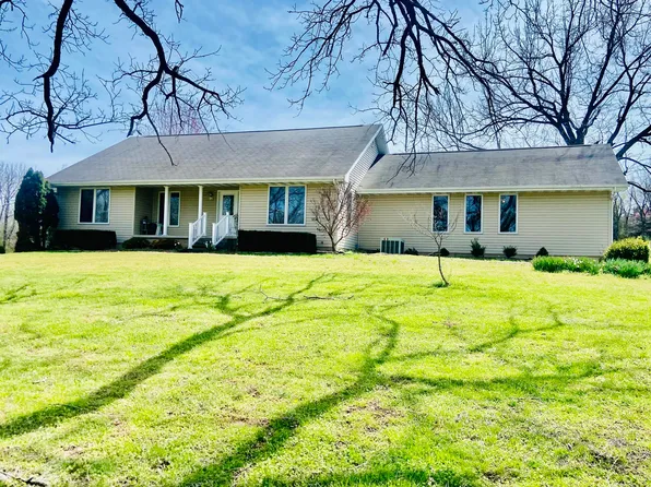 332 Y Highway, Arcola, MO 65603