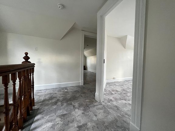 4th image of 1067 Madison Ave #2