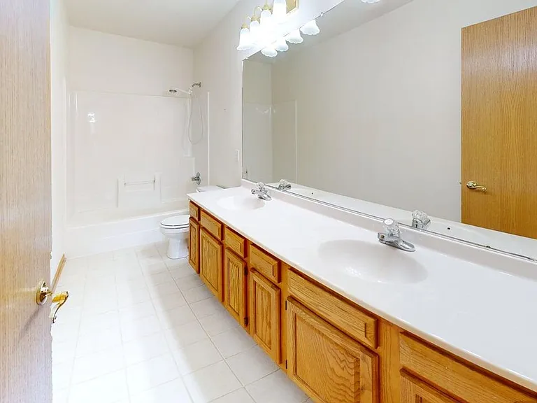 2917 Bayberry Rd — Photo 10