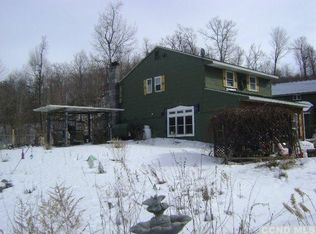 91 Palmer Rd, Craryville, NY 12521