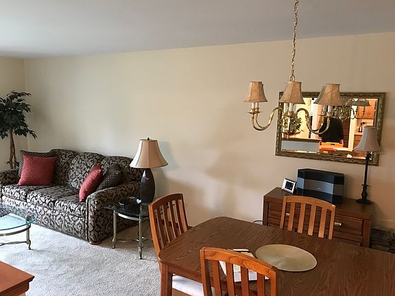 2nd image of 10525 Eagle Ridge Dr