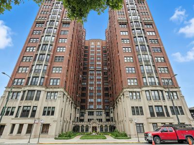 5832 S Stony Island Ave APT 12B, Chicago, IL, 60637