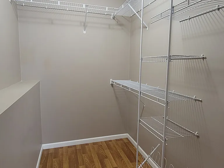 932 Pleasant Ave — Photo 13