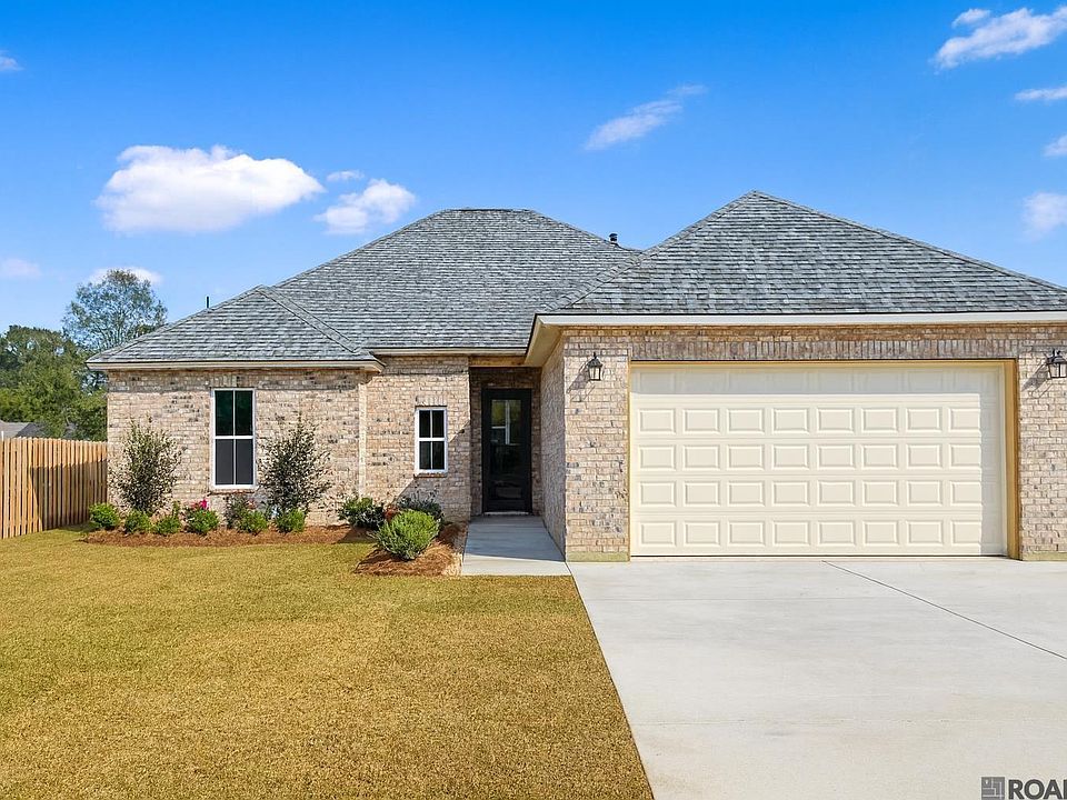 1st image of 33978 Highlandia Dr