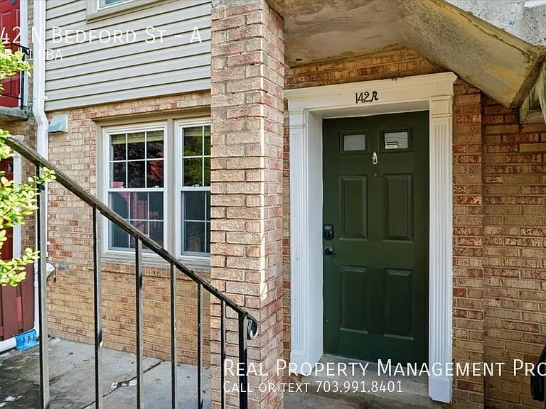 142 N Bedford St #A — Photo 3