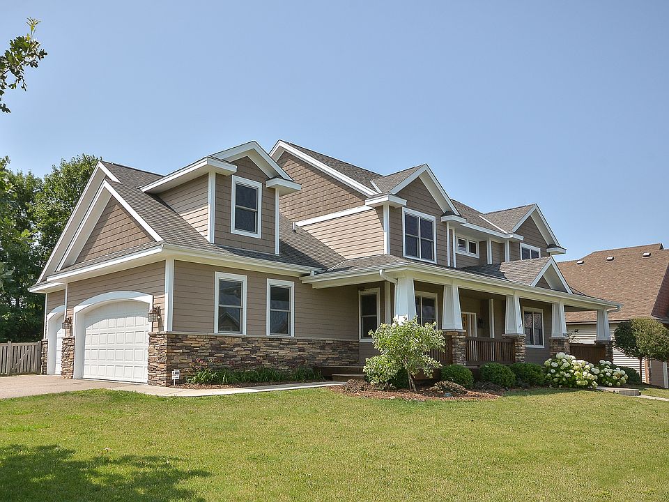 1st image of 8892 Whispering Oaks Trl