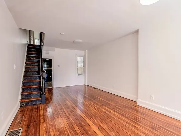1737 Monument St, Philadelphia, PA 19121