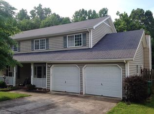 3903 Colony Ridge Ct, Jamestown, NC 27282