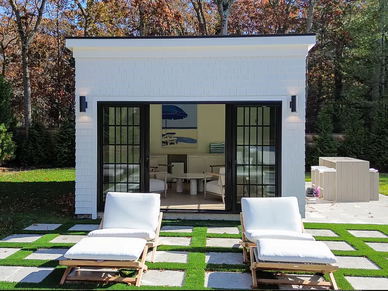73 Wainscott Stone Rd — Photo 52
