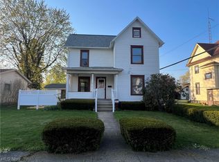 215 E 10th St, Dover, OH