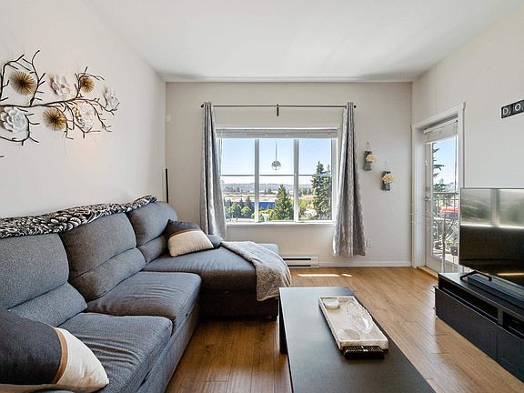 5th image of 202 Lebleu St #405