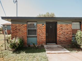 2700 Sunny Ln #13, Taylor, TX 76574