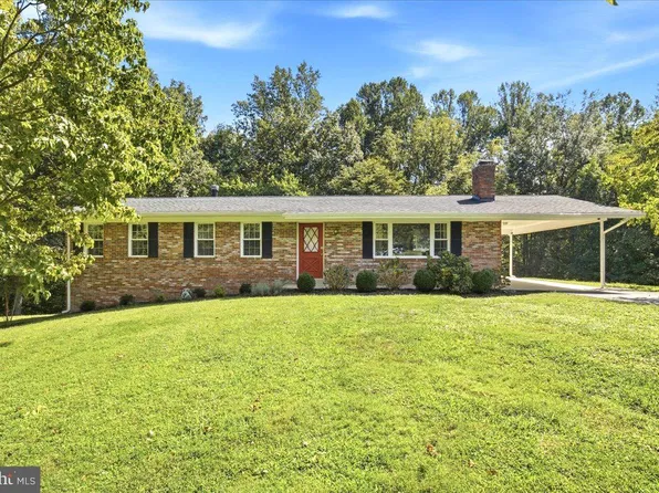 340 Sun Park Ln, Huntingtown, MD 20639
