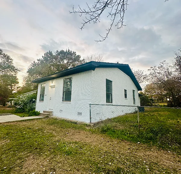 503 Cannon St — Photo 1