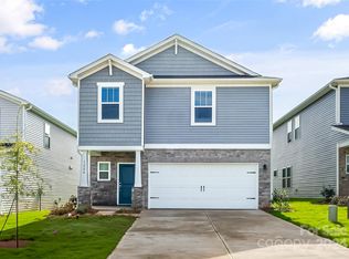 1228 31st St NE, Hickory, NC 28613