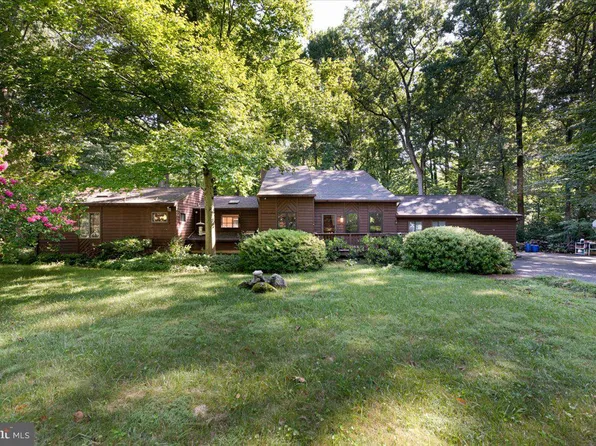 1117 Valentine Creek Dr, Crownsville, MD 21032