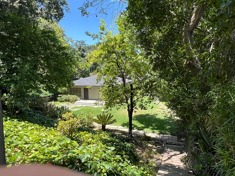 3117 Oakcrest Dr — Photo 11
