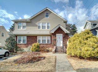 488 Linden Ave FLOOR 2, Teaneck, NJ 07666