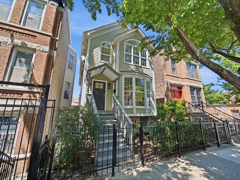 1st image of 1614 W Wabansia Ave