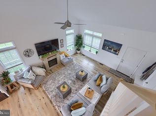 690 Bean Hill Rd, Lancaster, PA 17603