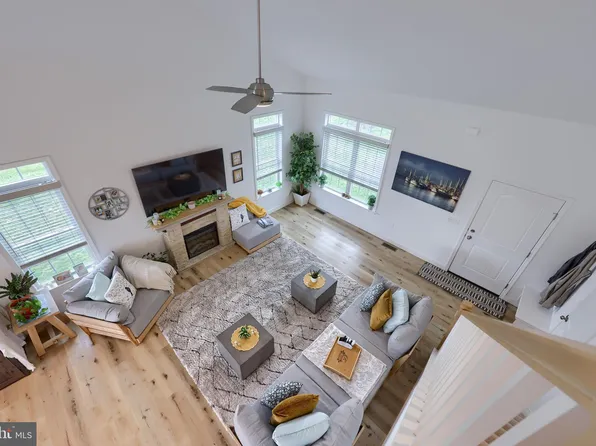 690 Bean Hill Rd, Lancaster, PA 17603