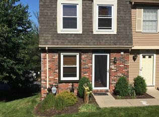 708 Bonnie Brae Dr, Coraopolis, PA