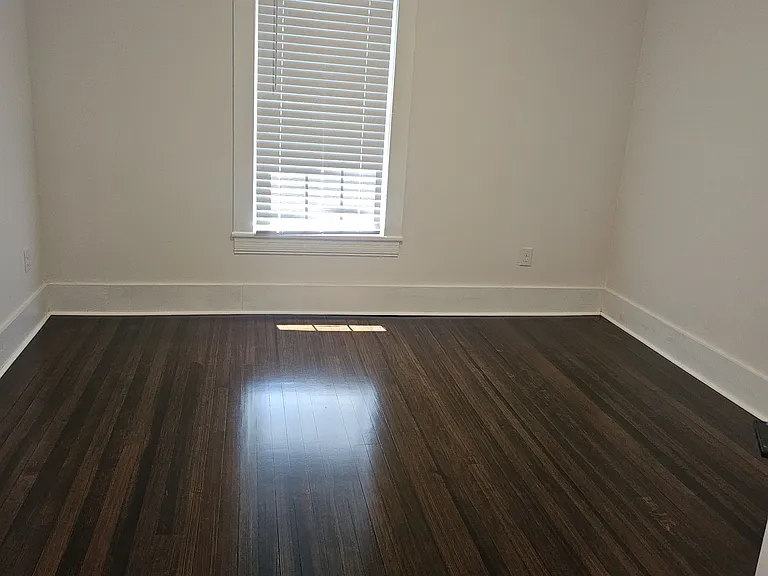 1105 S Josephine Boyd St — Photo 9