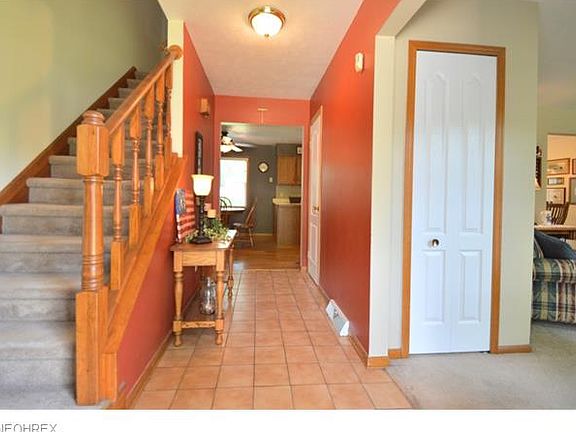 3rd image of 1284 Cherokee Dr