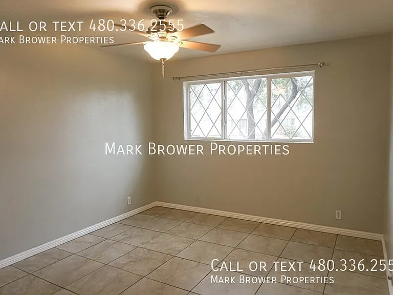 332 E Pierce St — Photo 12