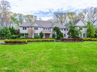 25 Woods End Rd, Colts Neck, NJ 07722
