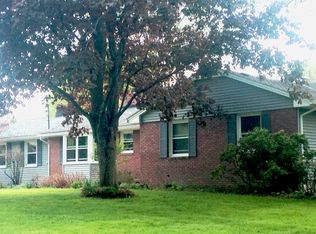 7734 Indian Trl, Poland, OH