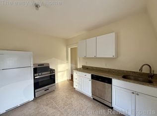 12 Tufts St #3, Cambridge, MA 02139