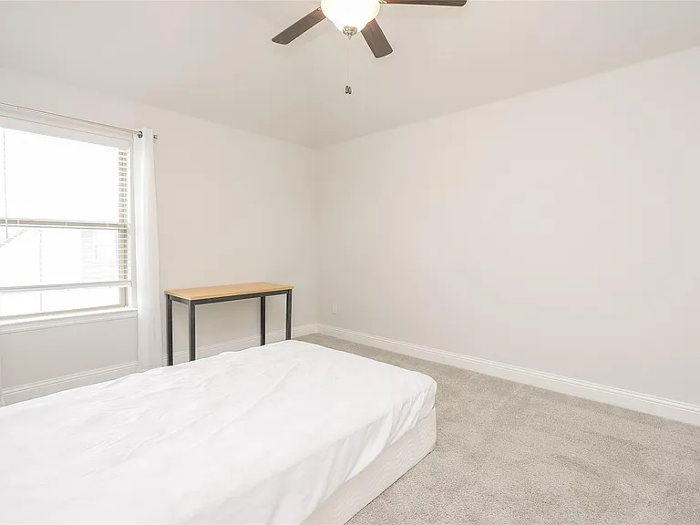 5104 Shallow Pond Dr — Photo 20